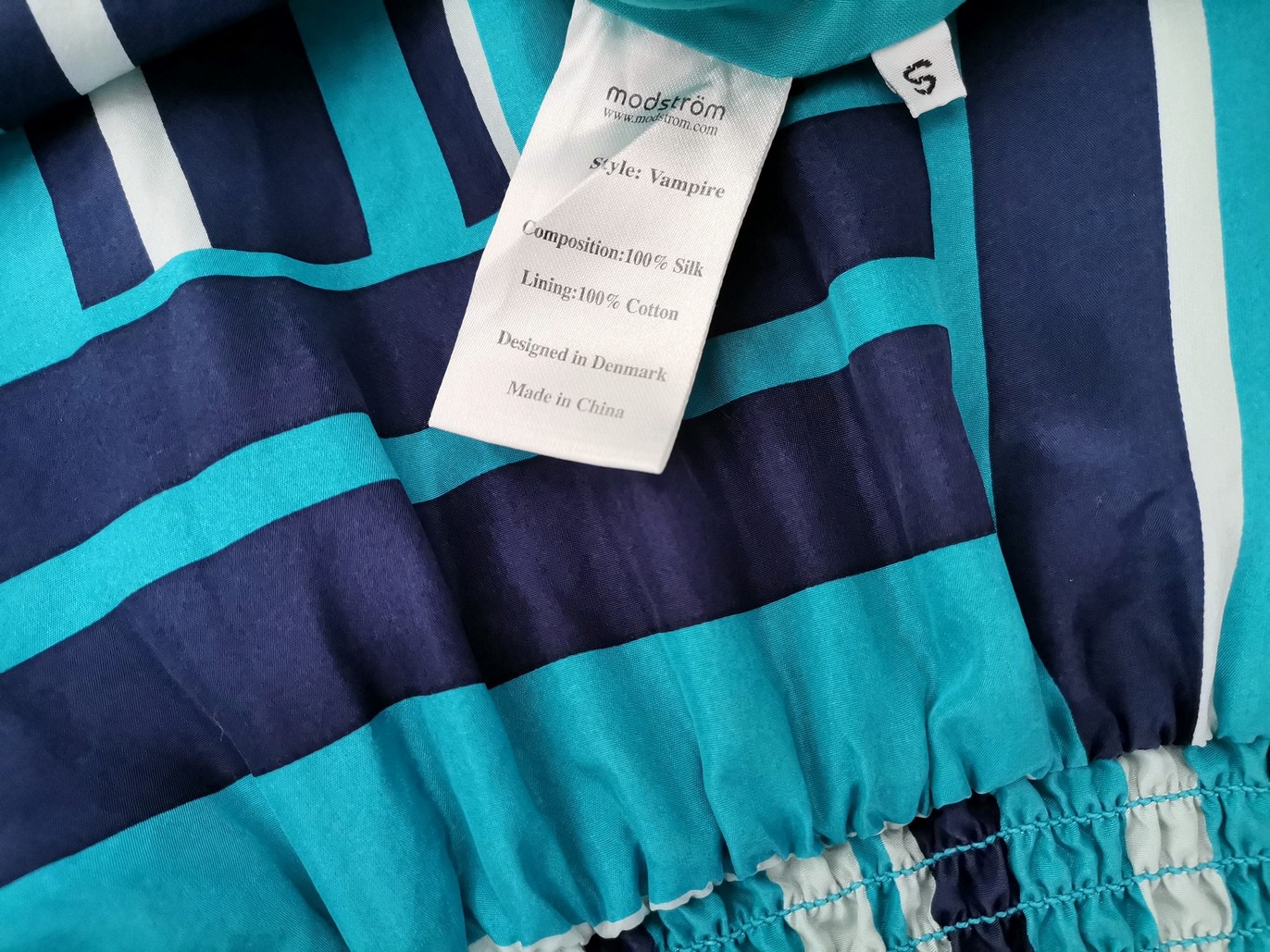 IMG_20221115_110712.jpg Modstrom Rozmiar S Kolor Niebieski Halter Sukienka A-Line Bezrękawnik Do Kolan Materiał Jedwab 100%