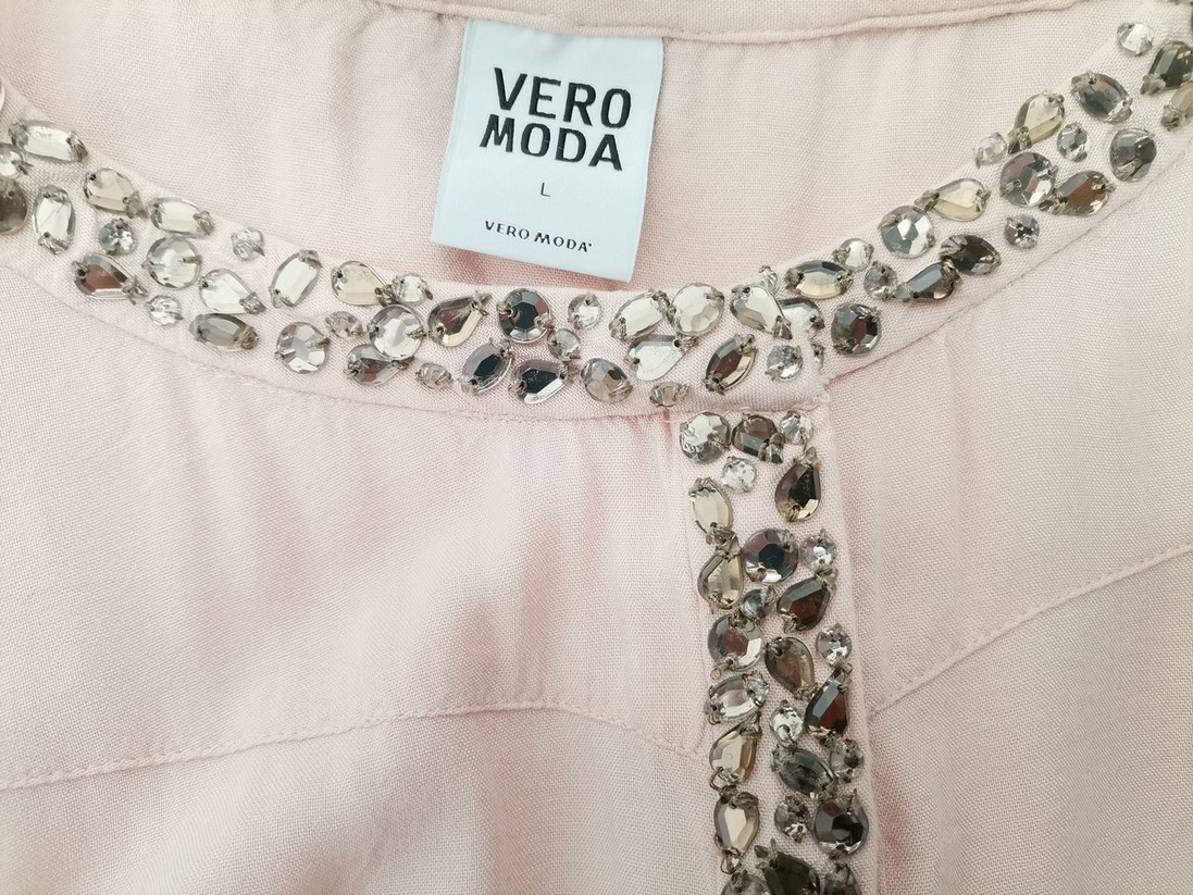 IMG_20221116_095155.jpg Vero moda Rozmiar L Kolor Pudrowy Róż Okrągły dekolt Bluzka Popover Guziki Rękaw 3/4 Materiał Wiskoza 100%