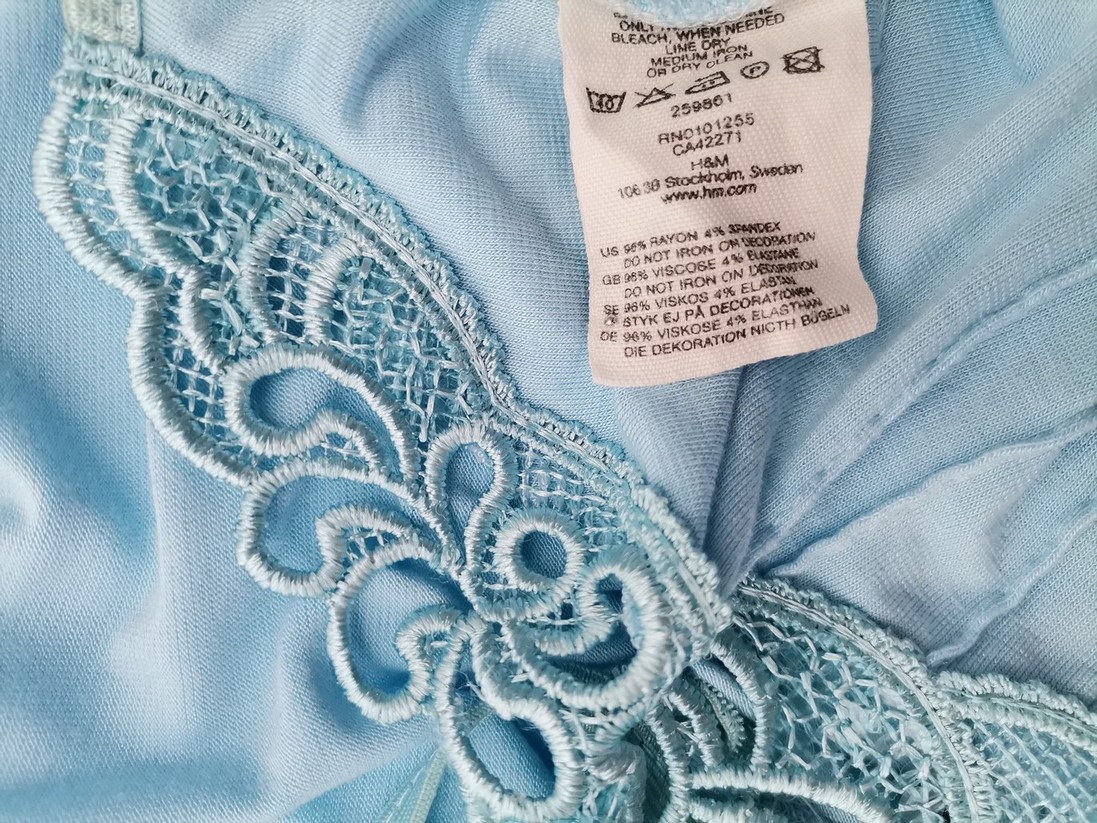 IMG_20221201_142927.jpg H&m Rozmiar L Kolor Niebieski Dekolt U Bluzka Bezrękawnik Materiał Rayon