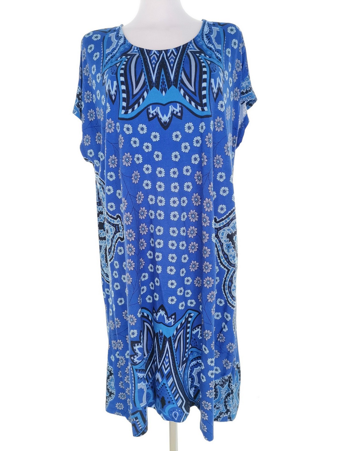 Indiska Rozmiar XL Kolor Niebieski Okrągły dekolt Sukienka Prostokątna Krótki rękaw Do Kolan Materiał Wiskoza 100%