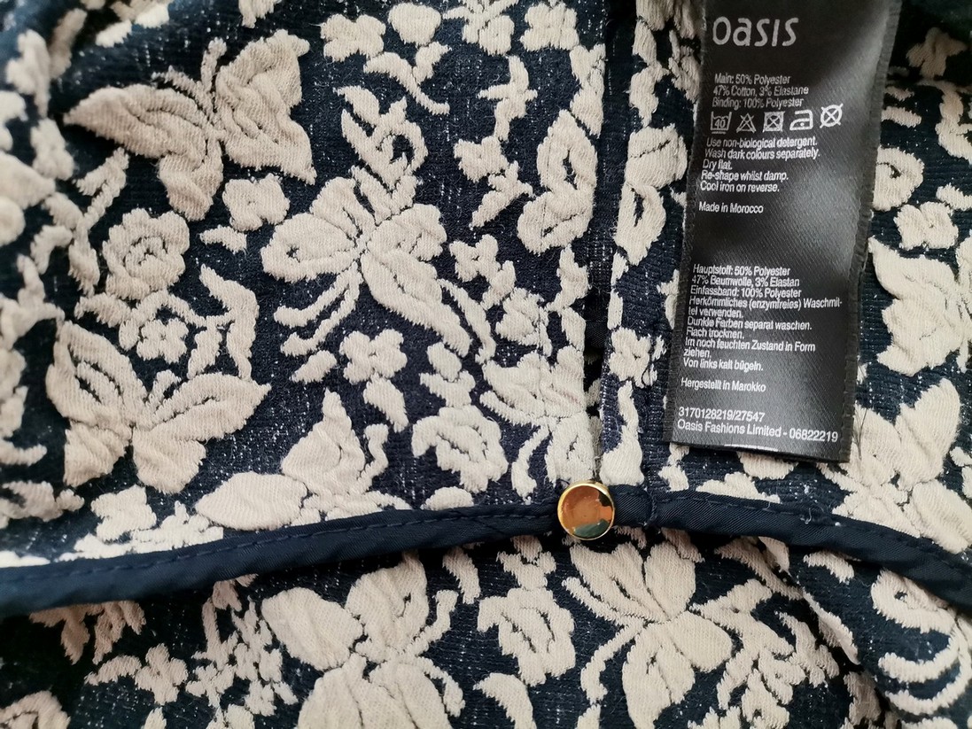 IMG_20221227_122020.jpg Oasis Rozmiar M Kolor Beżowy Okrągły dekolt Sukienka Sheath Rękaw 3/4 Do Kolan