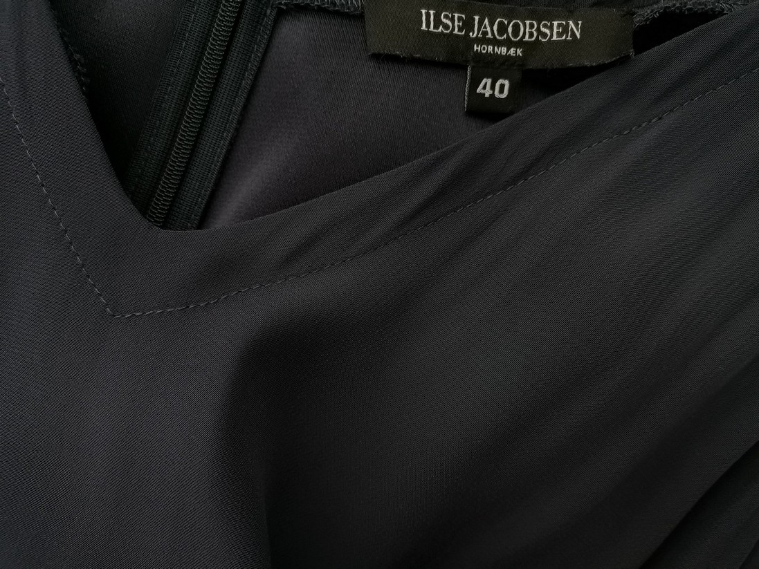 IMG_20230103_130048.jpg Ilse Jacobsen Rozmiar 40 Kolor Granatowy W serek Sukienka Maxi Rękaw 3/4 Długa Materiał Rayon 100%