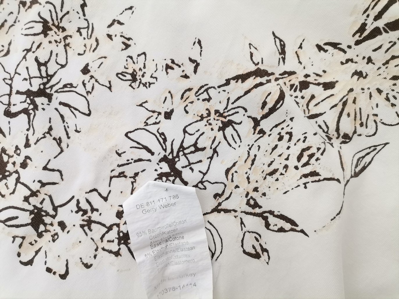 IMG_20230104_103911.jpg Gerry weber Rozmiar 40 Kolor Kremowy Okrągły dekolt Bluzka Rękaw 3/4 Materiał Bawełna
