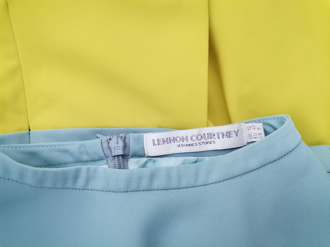 Lennon Courtney At Dunnes Stores Rozmiar 12 (40) Kolor Niebieski Pół golf Bluzka Krótki rękaw