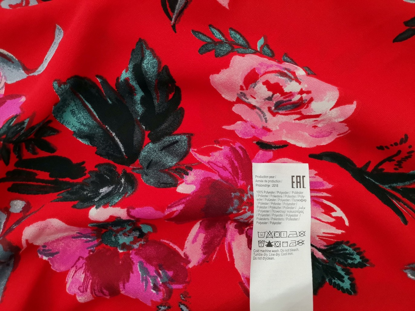 IMG_20230110_140438.jpg Only Rozmiar 36 Kolor Czerwony Crew Neck Bluzka Krótki rękaw